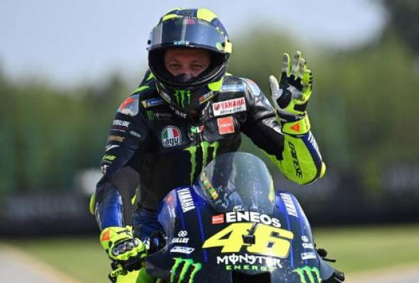 Rossi menjadi salah satu pembalap MotoGP tertua yang memiliki catatan apik (Instagram/@valeyellow46)