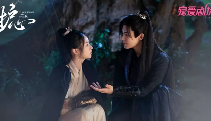 Drama Back From The Brink ini menceritakan naga kuno Tian Yao dikhianati oleh wanita yang ia cintai (Foto: Twitter @YoukuOfficial)