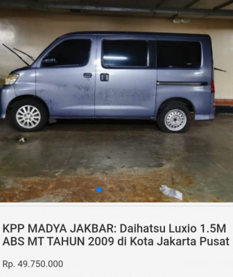 Mobil Daihatsu Luxio sitaan ini akan dilelang oleh kantor Pelayanan Pajak Madya Jakarta Barat. (terasjakarta/ist)