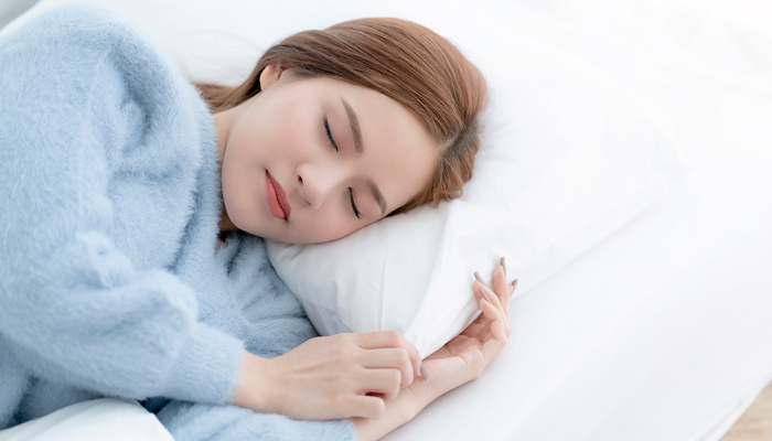 Beberapa tips yang dapat mengatur pola tidur yang berkualitas selama bulan Ramadan nanti. (ist/Freepik)